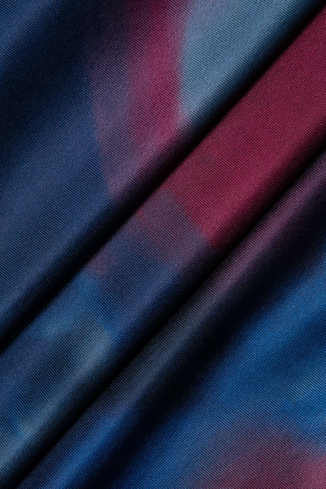 Tie Dye Sırt Açık Yırtmaçlı Slip Midi Elbise