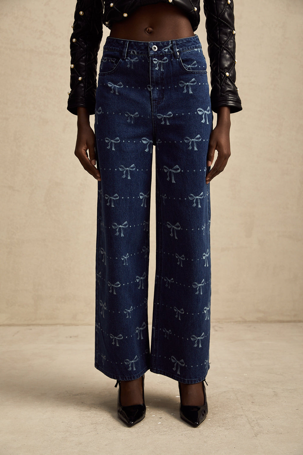 Yvonne motifli kot pantolon