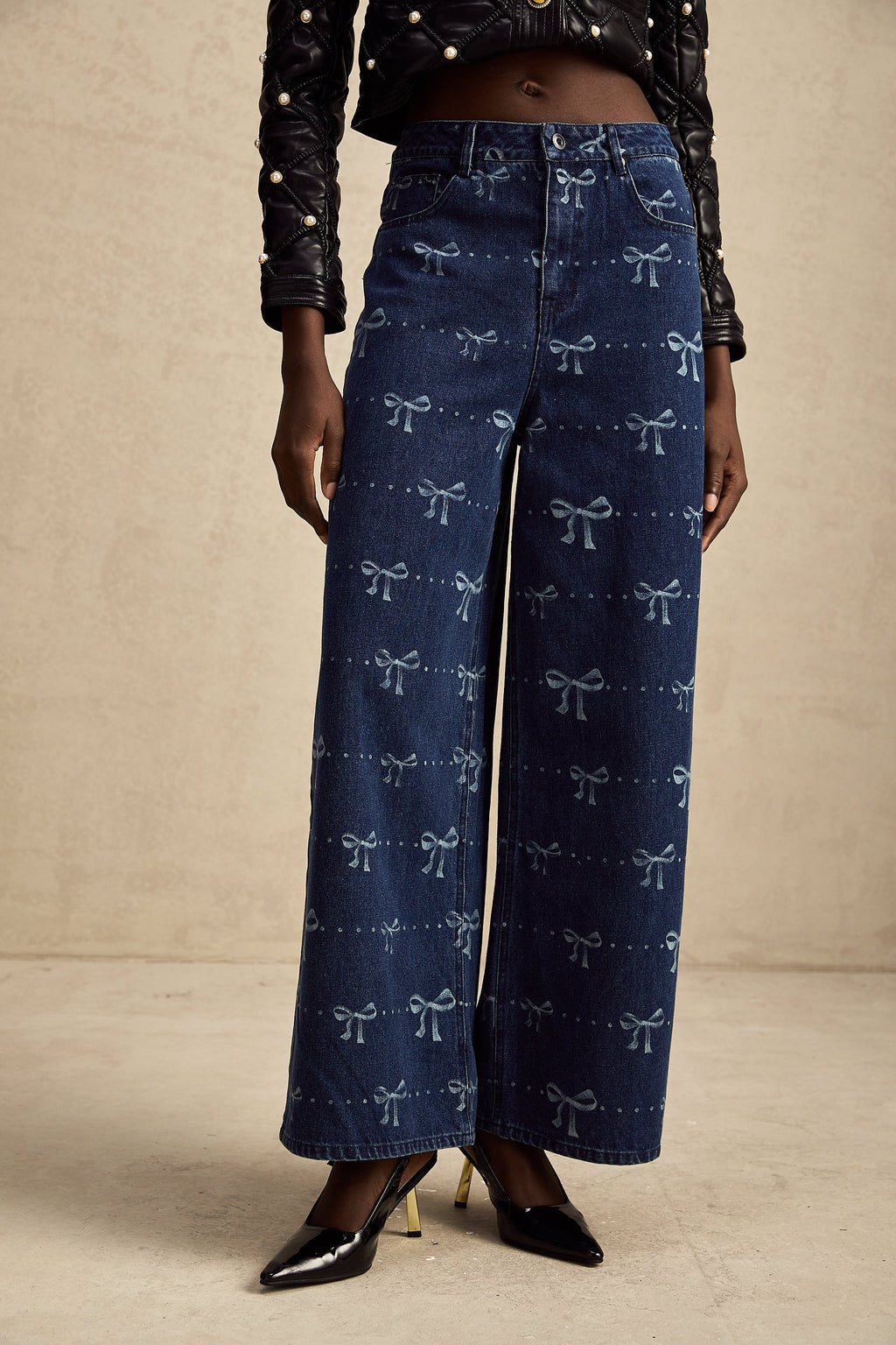 Yvonne motifli kot pantolon