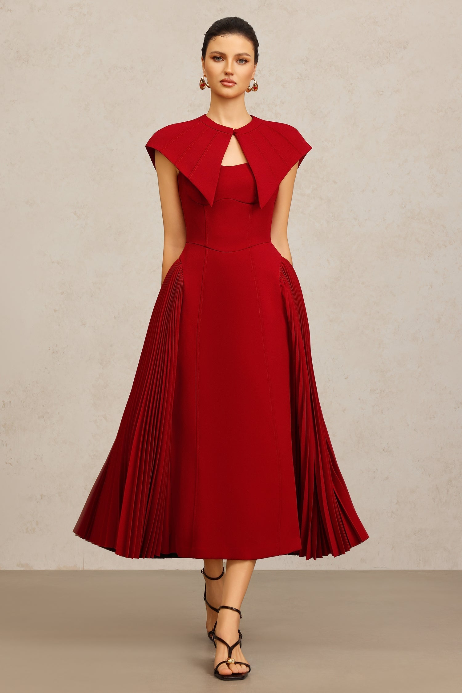 Katlamalı Halter Yaka Maxi Elbise