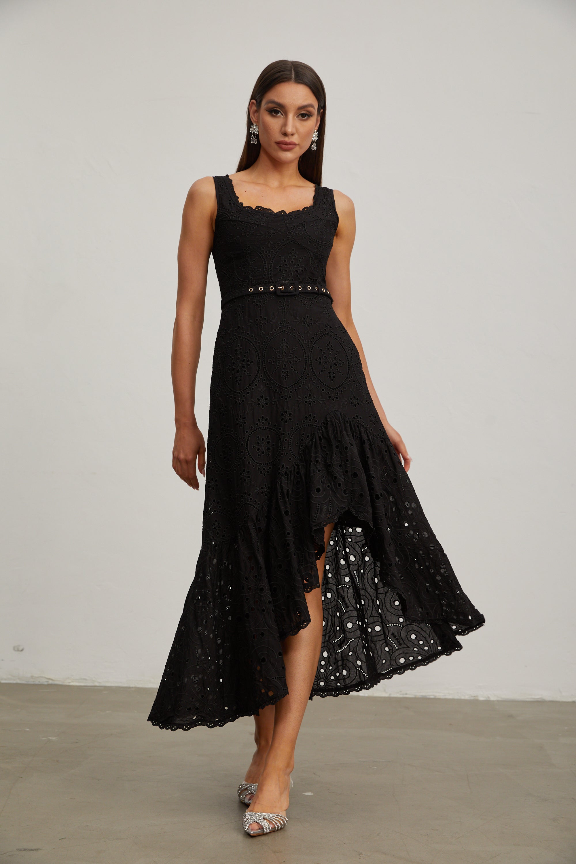 Lucy Siyah Dantel Asimetrik Midi Elbise