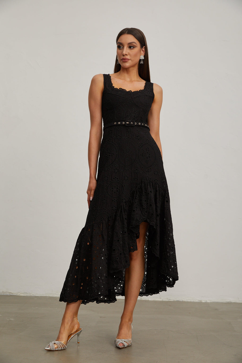 Lucy Siyah Dantel Asimetrik Midi Elbise