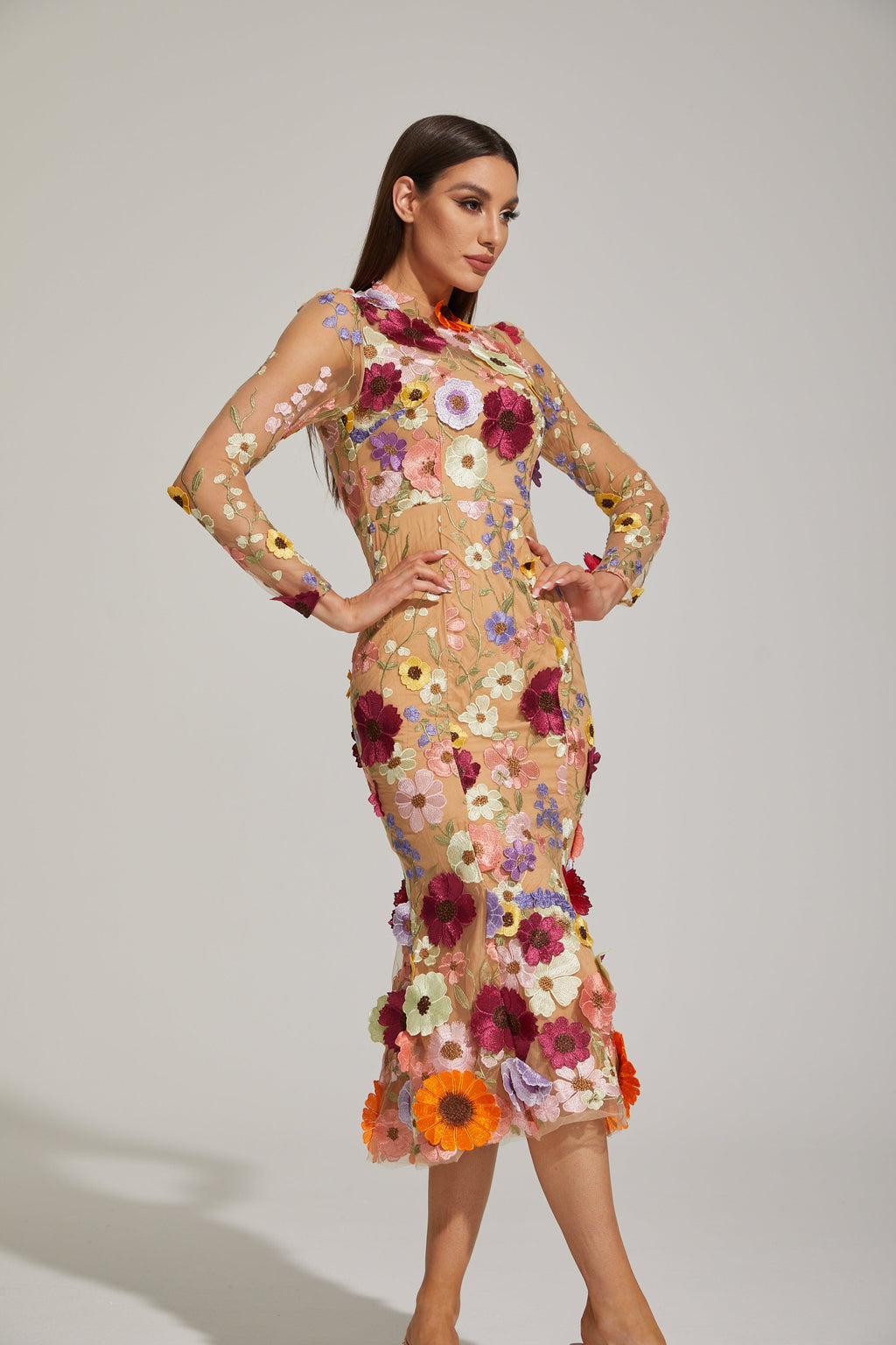 Çiçek Desenli Tül Midi Elbise