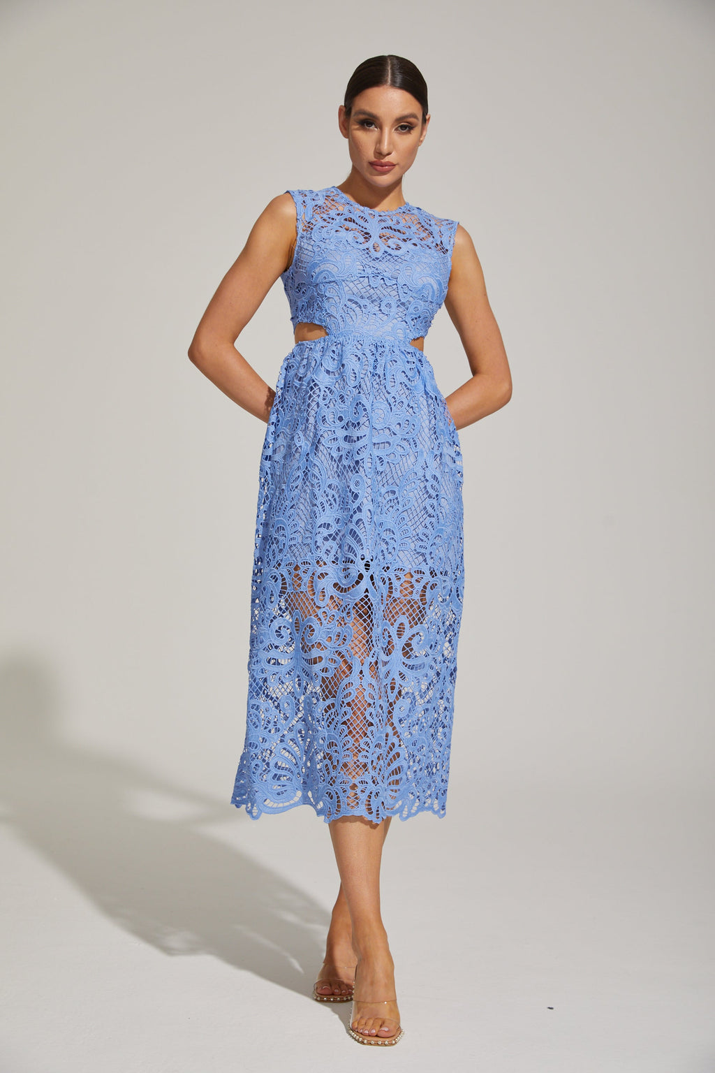 Quitalia Mavi Çiçekli Kesim - Dantel Midi Elbise