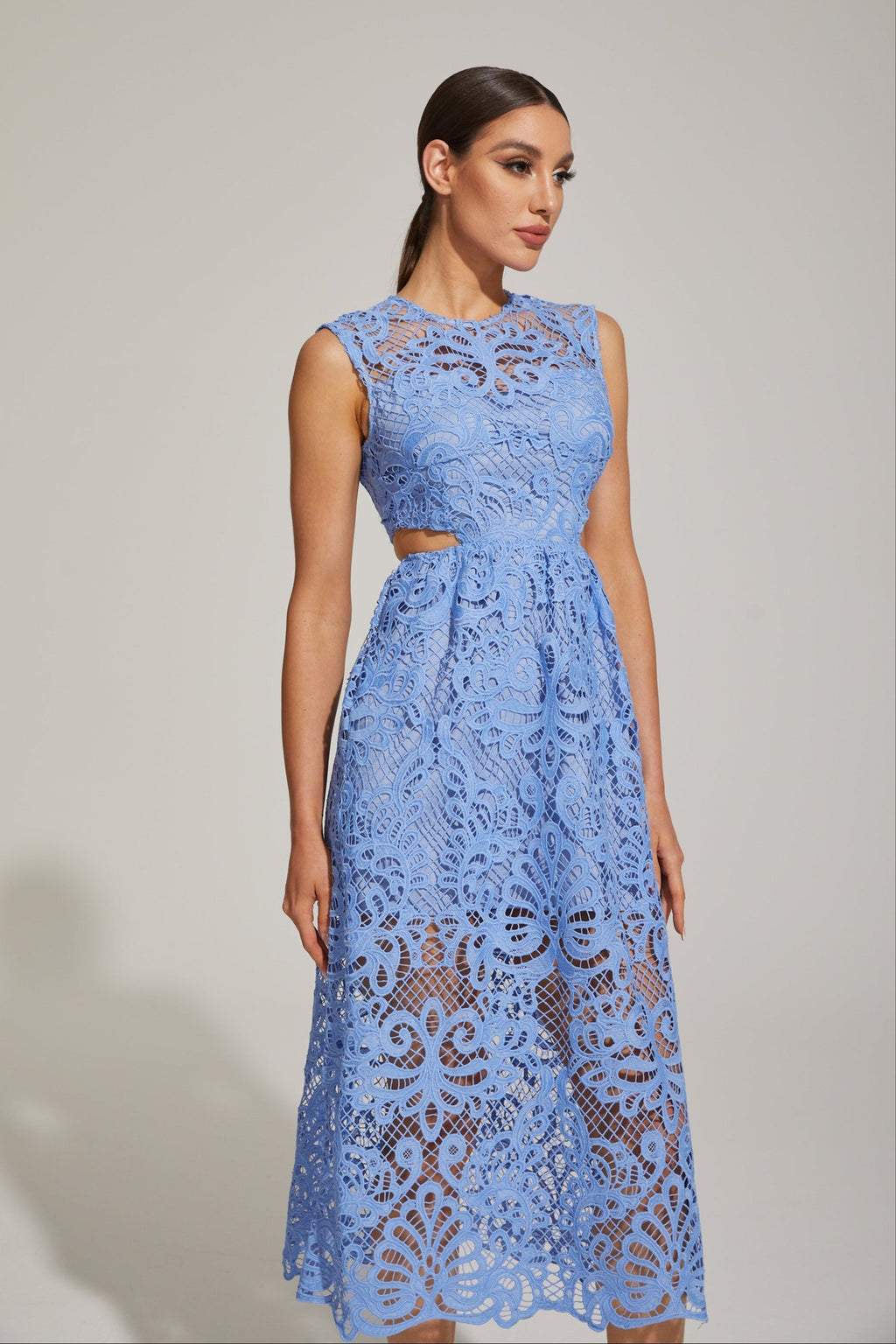 Quitalia Mavi Çiçekli Kesim - Dantel Midi Elbise