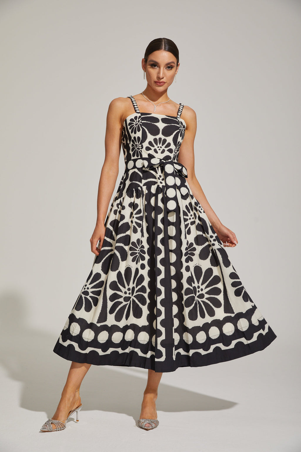 Briony Monét Çiçekli Mozaik Midi Elbise