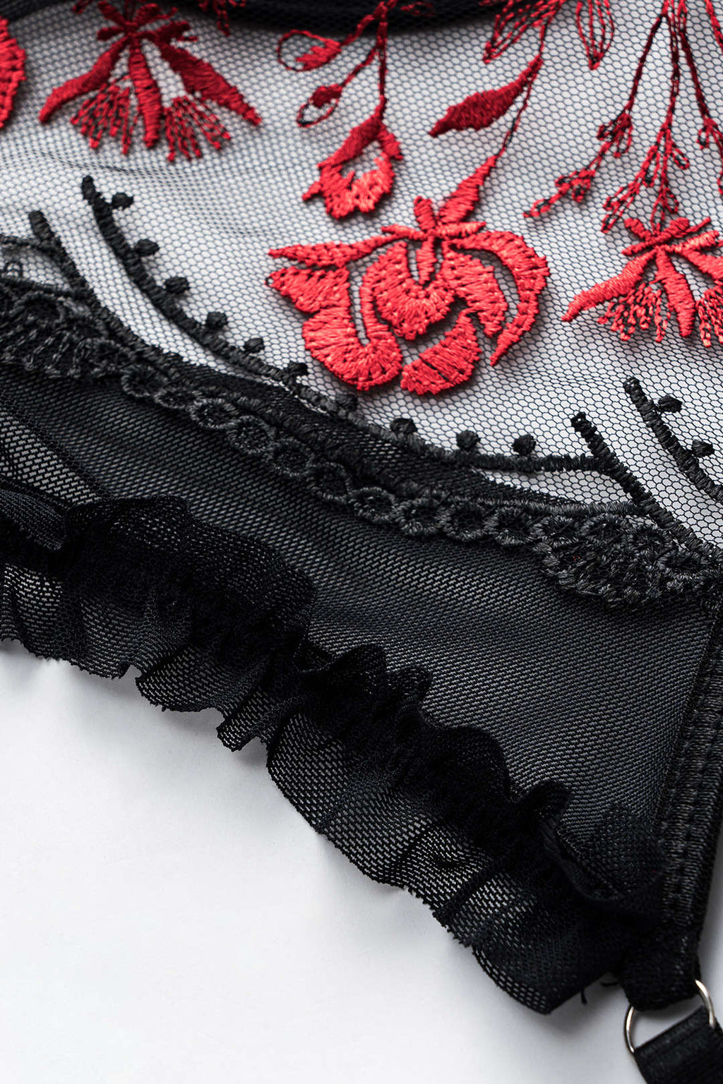 Tül Nakışlı Bağlamalı Büstiyer ve Jartiyer Takımı