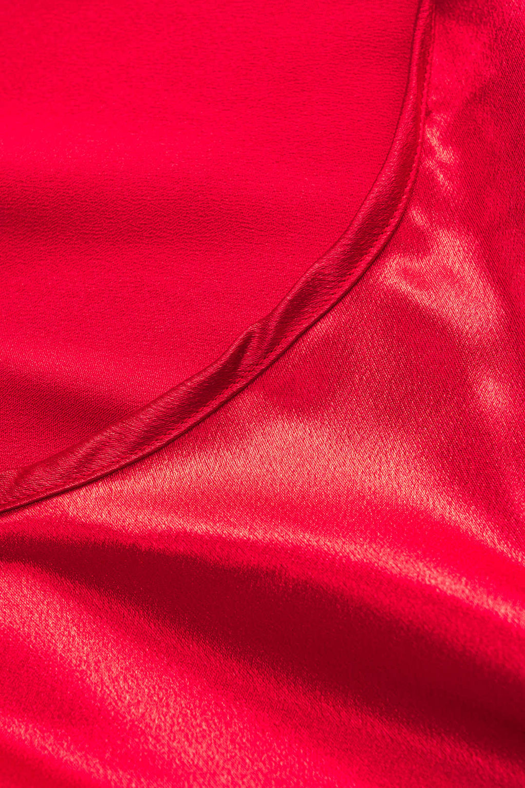 Saten Sırtı Açık Midi Elbise