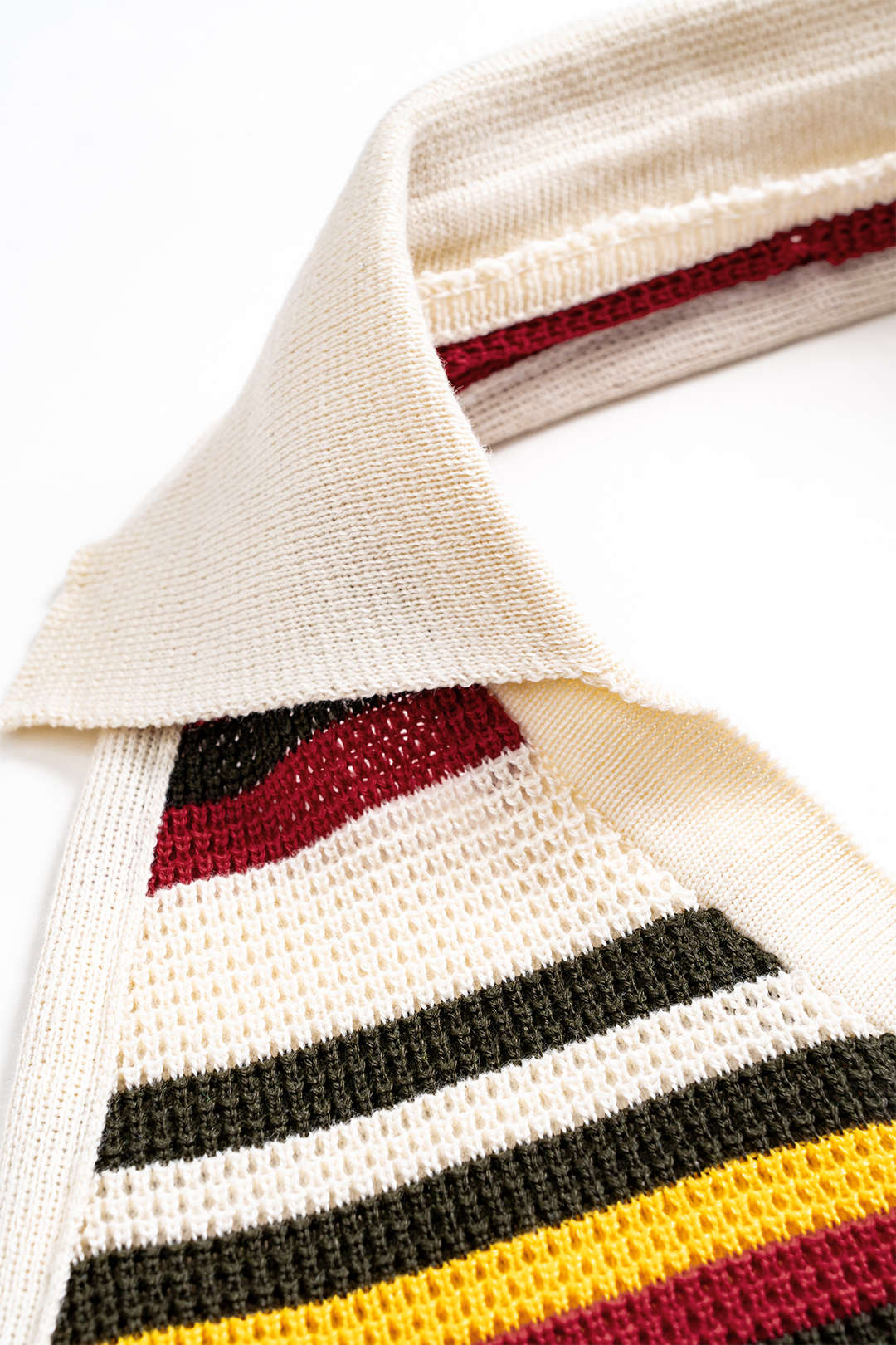 Örgü Kontrast Halter Yaka Sırt Açık Kolsuz Elbise