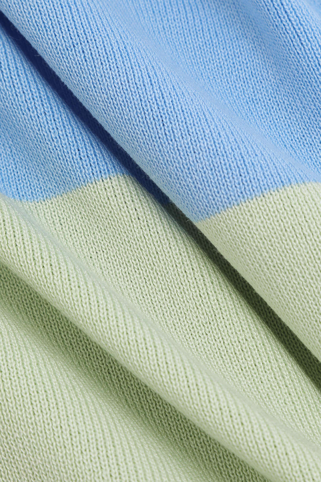 Çok Renkli Çizgili Triko Sırt Açık Maxi Elbise