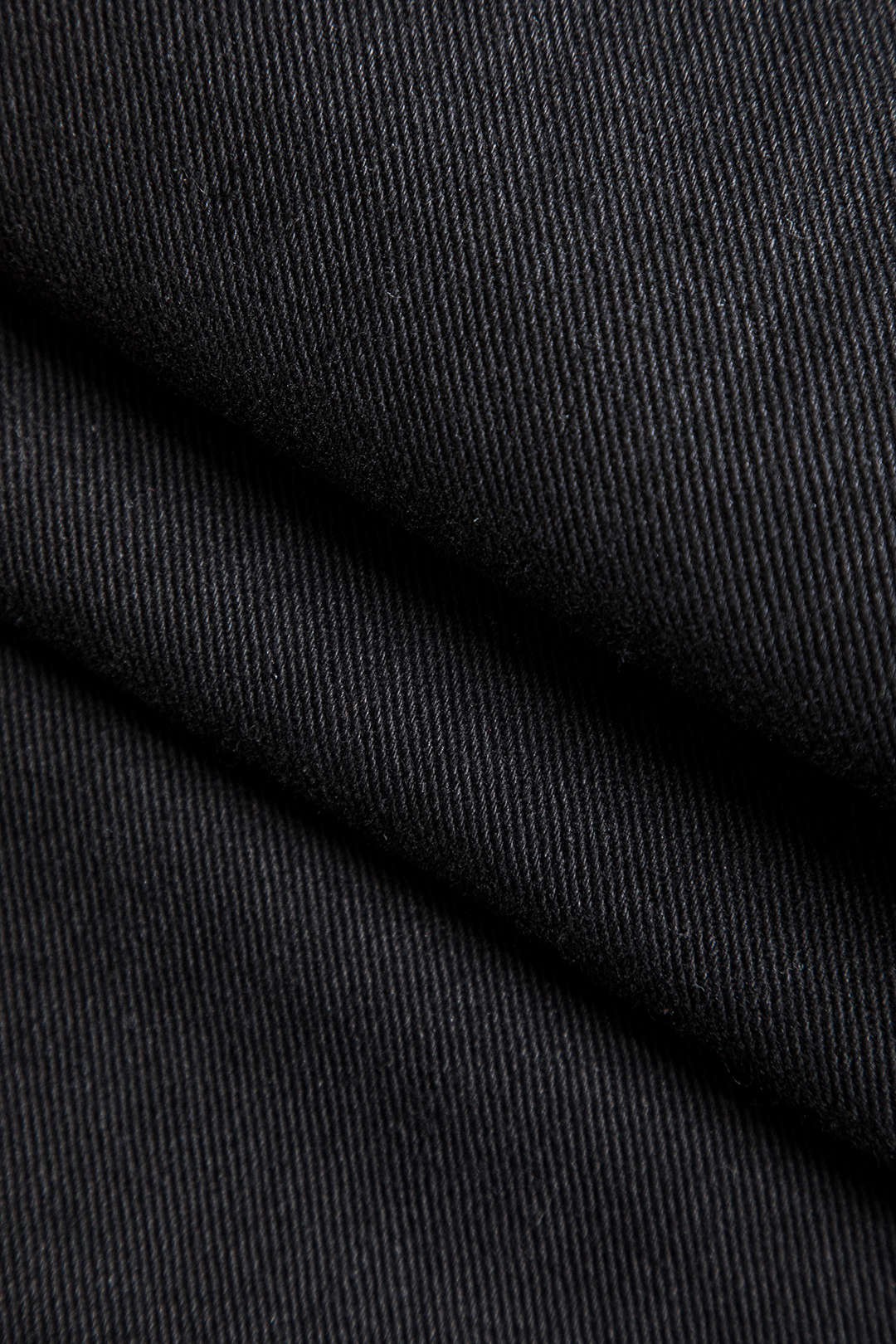 Katı Kesilmiş Yırtık Kot