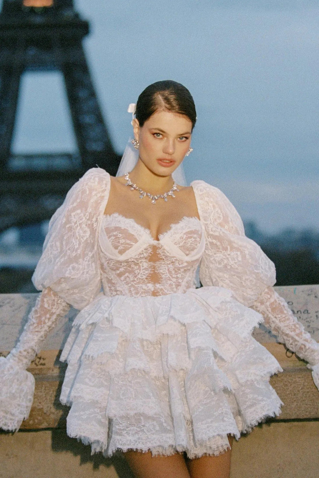 Bonnie Dantel Puf Kollu Mini Elbise