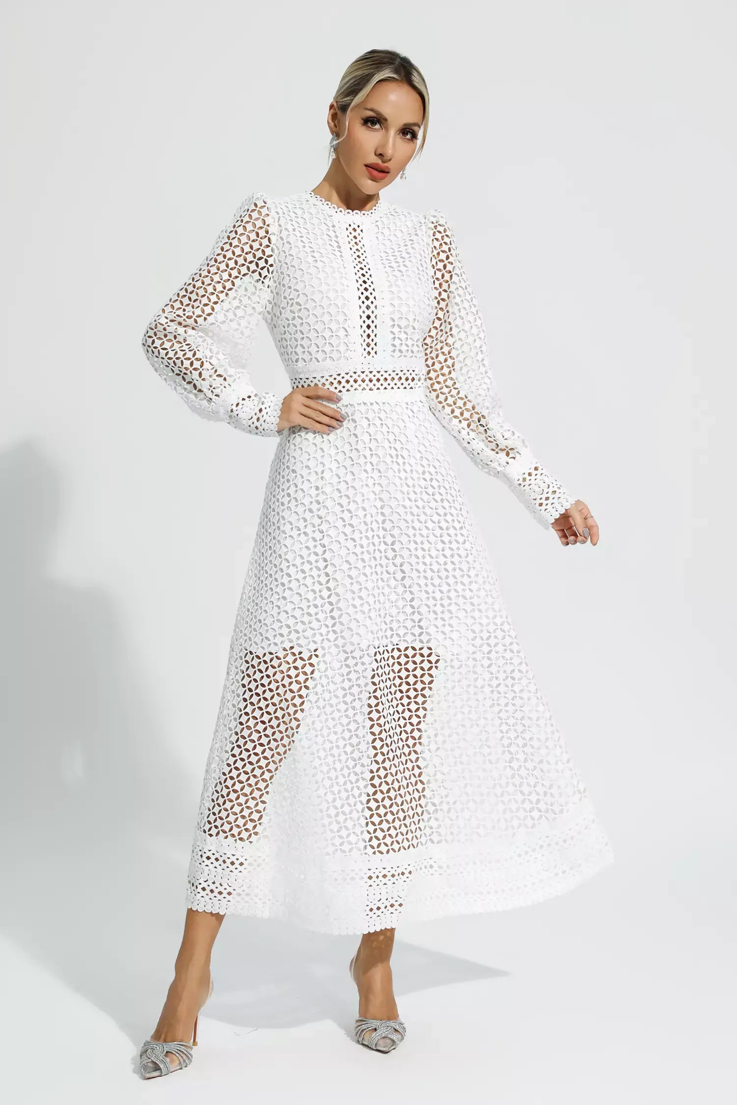 Monroe Beyaz Hollow Uzun Kollu Maksi Elbise