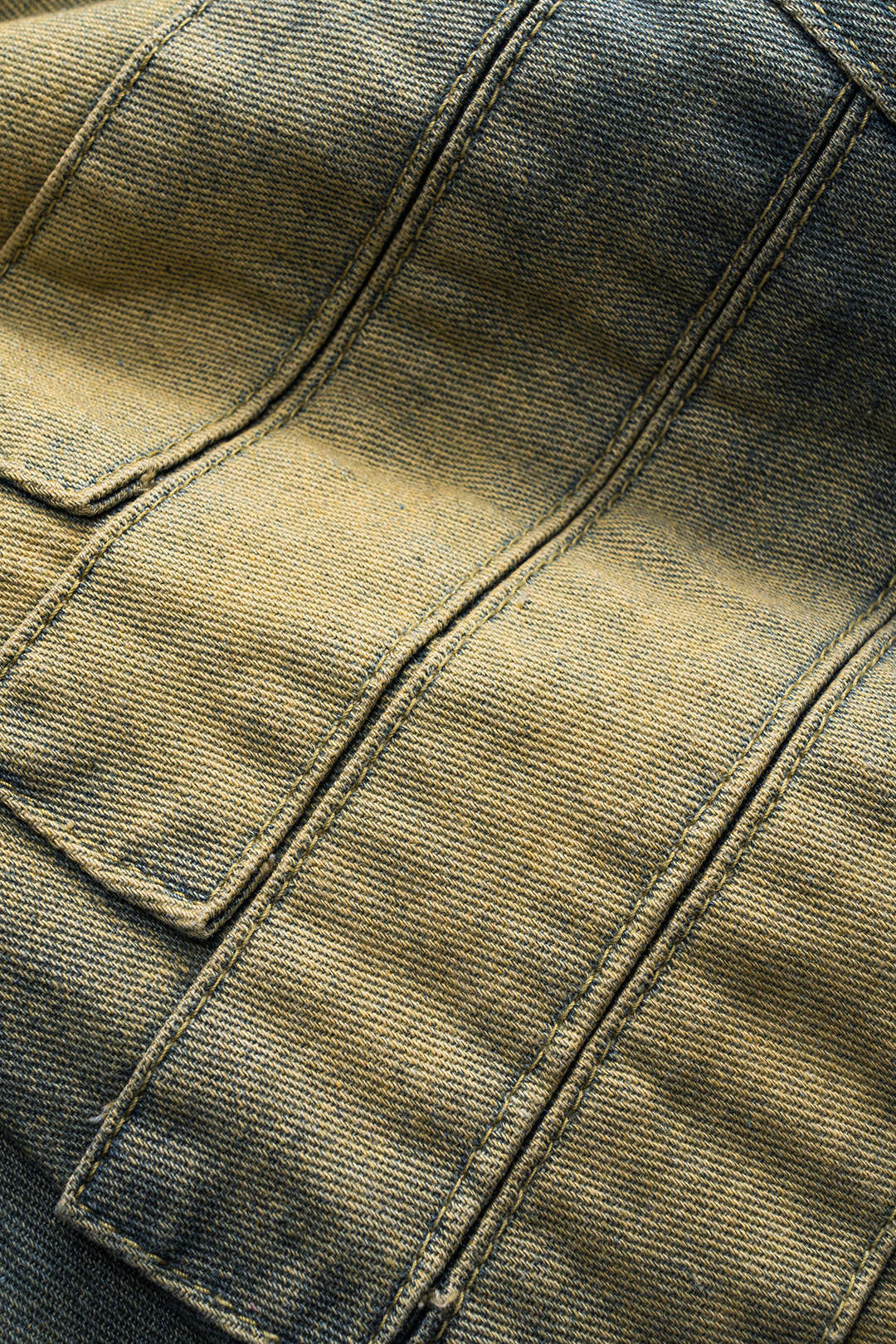 Püsküllü Cepli Düğmeli Bol Paça Denim Pantolon