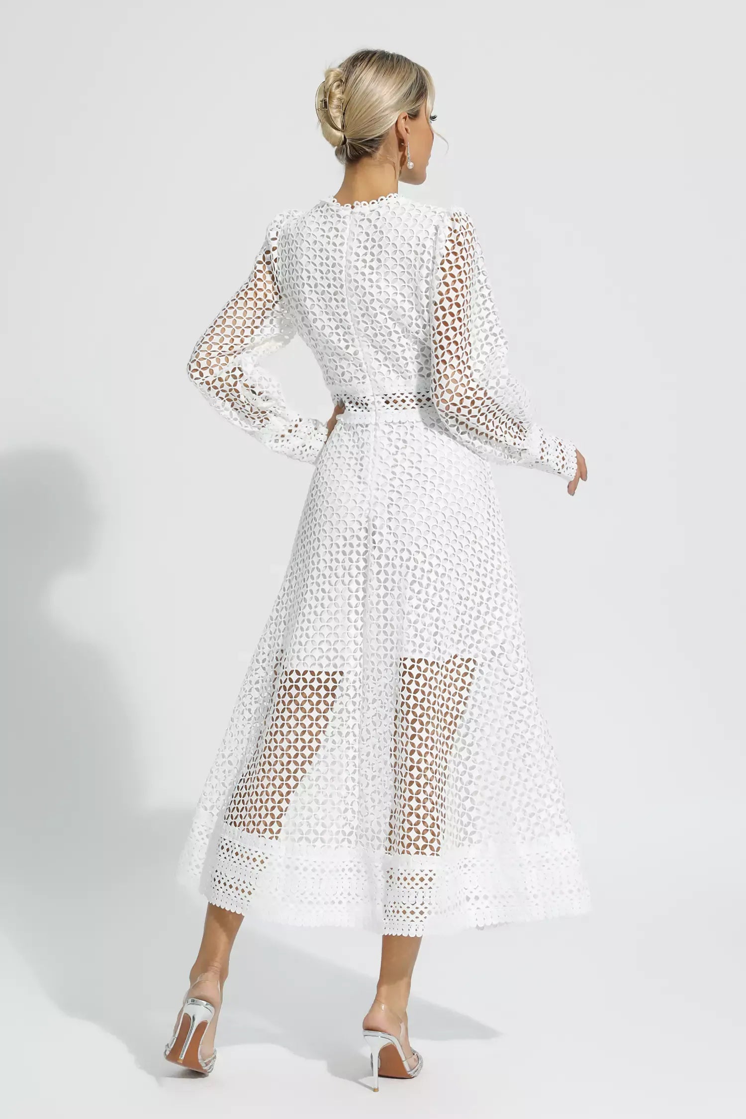 Monroe Beyaz Hollow Uzun Kollu Maksi Elbise