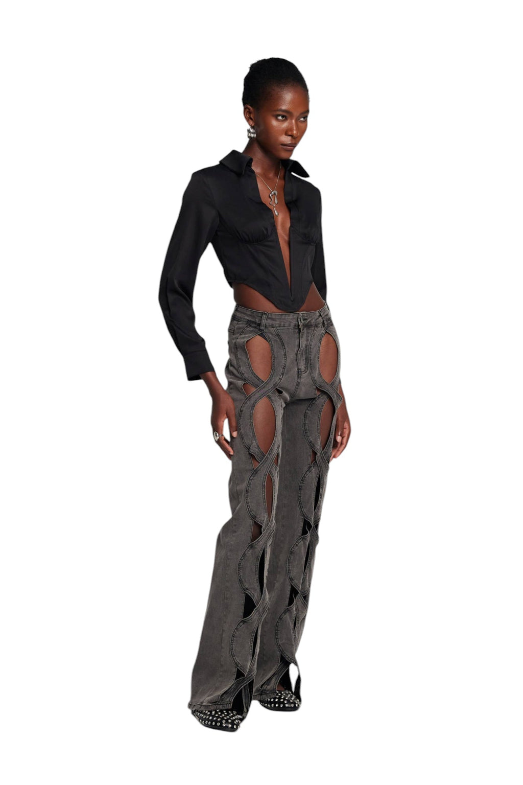 Oyuk Detaylı Denim Jean