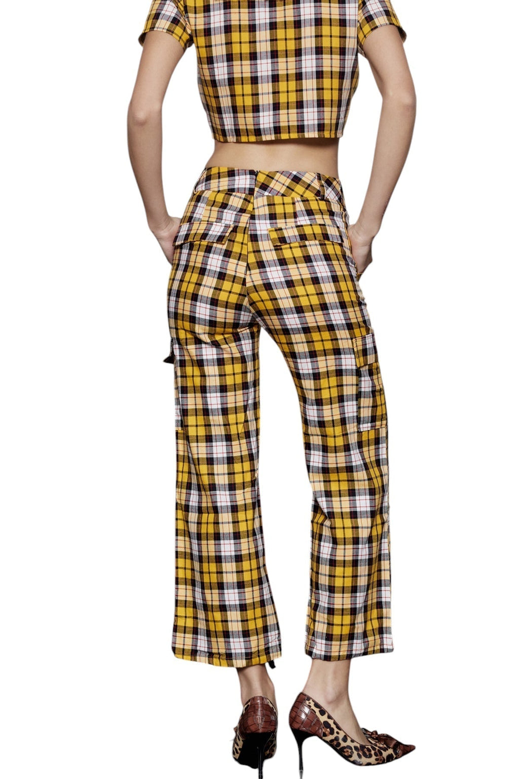 Kare Desenli Bağcıklı Pantolon