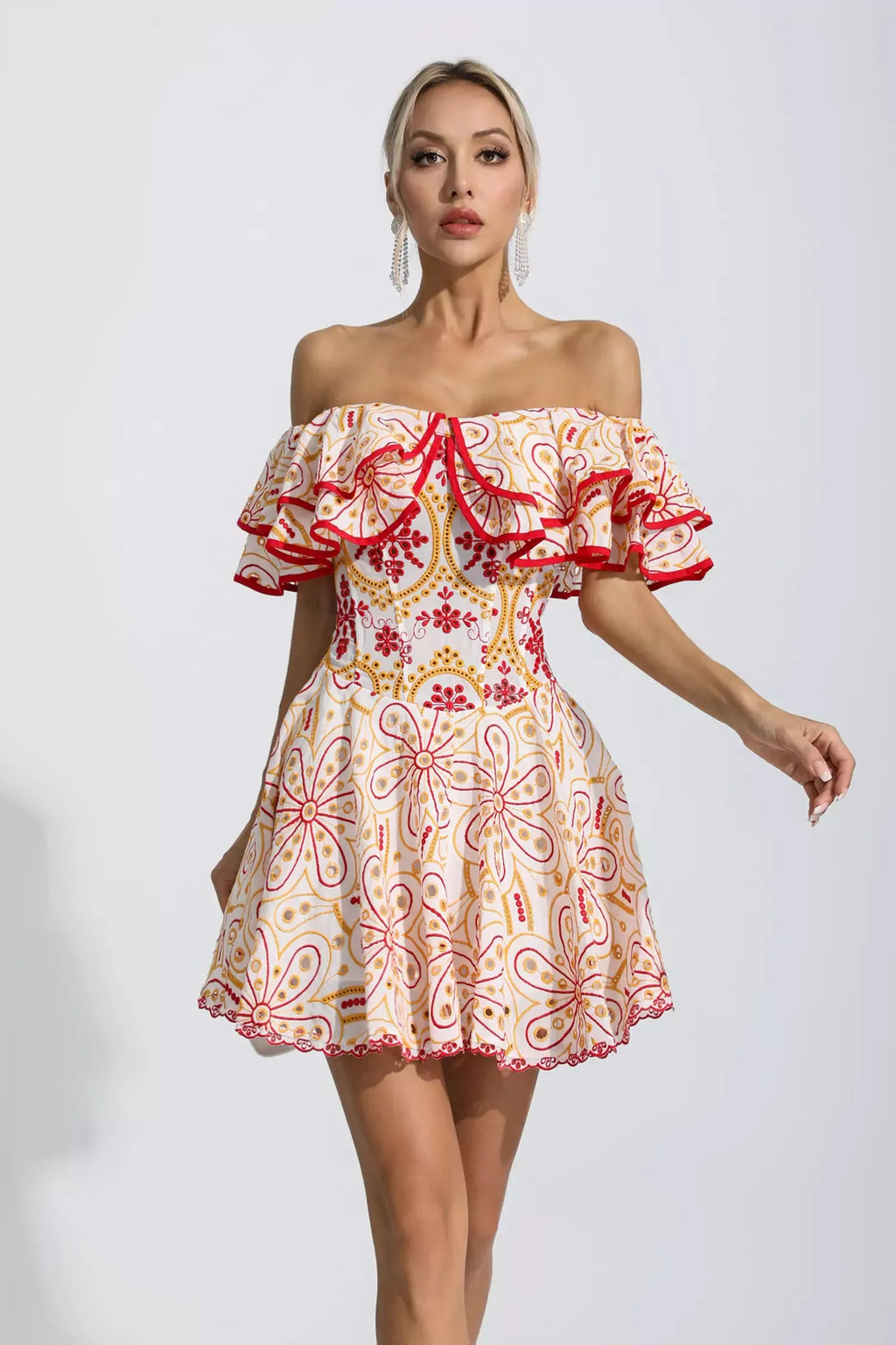 Amora Kırmızı Kesik Volanlı Mini Elbise