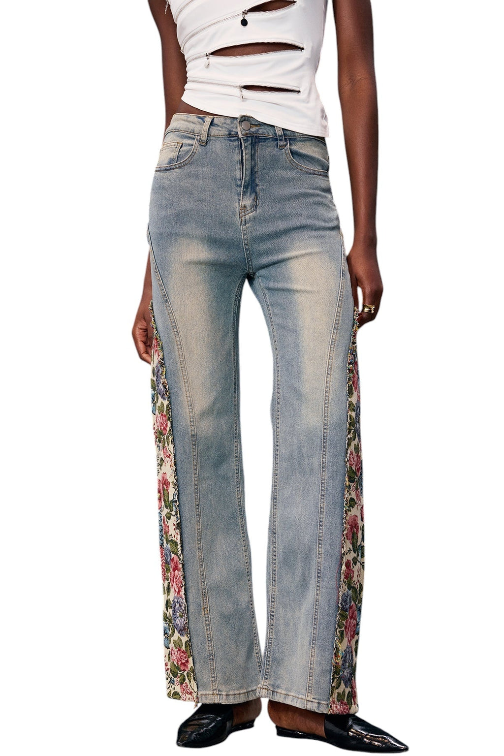 Parçalı Çiçek Detaylı Jean