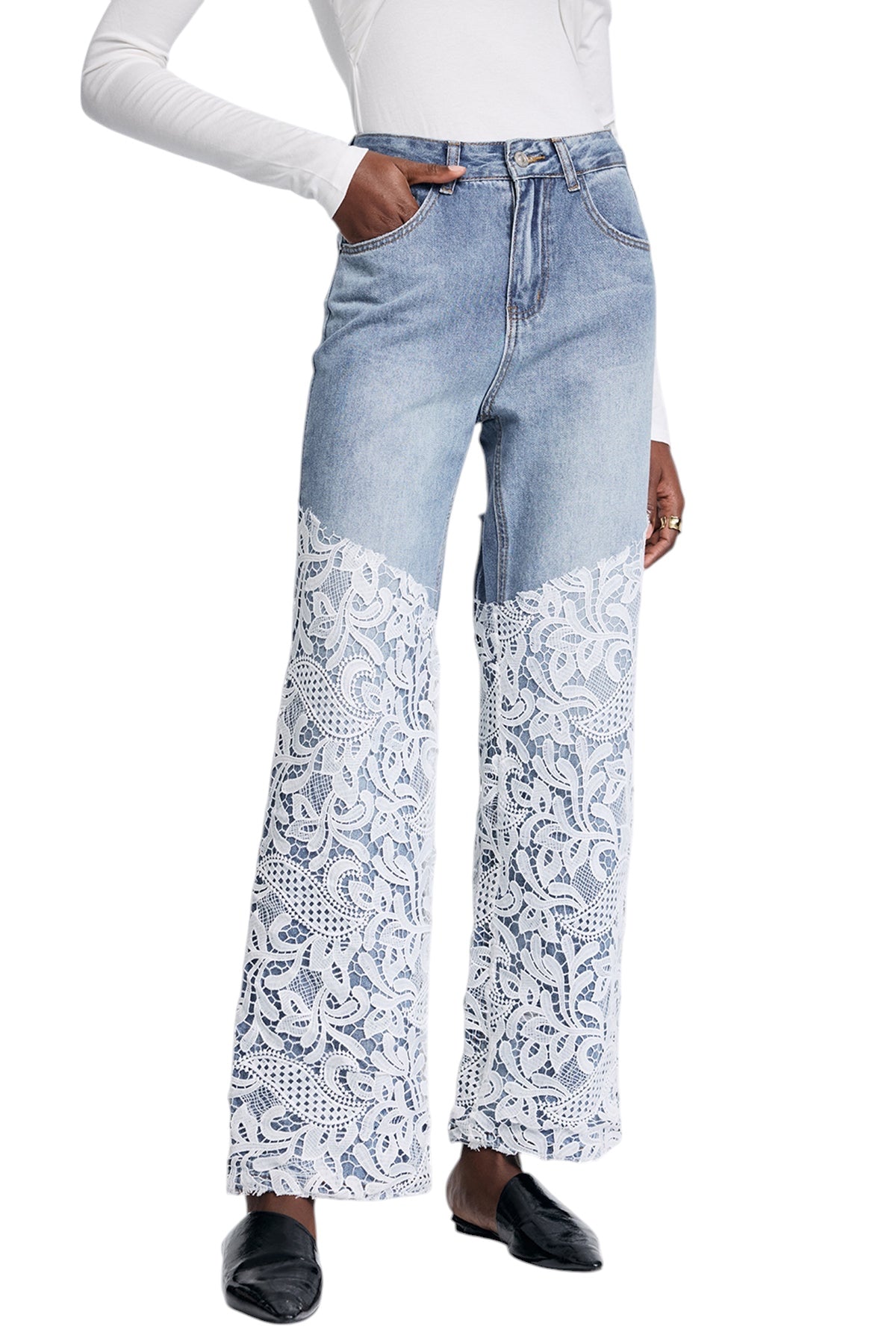 Dantel Detaylı Kesik ve Parçalı Jean