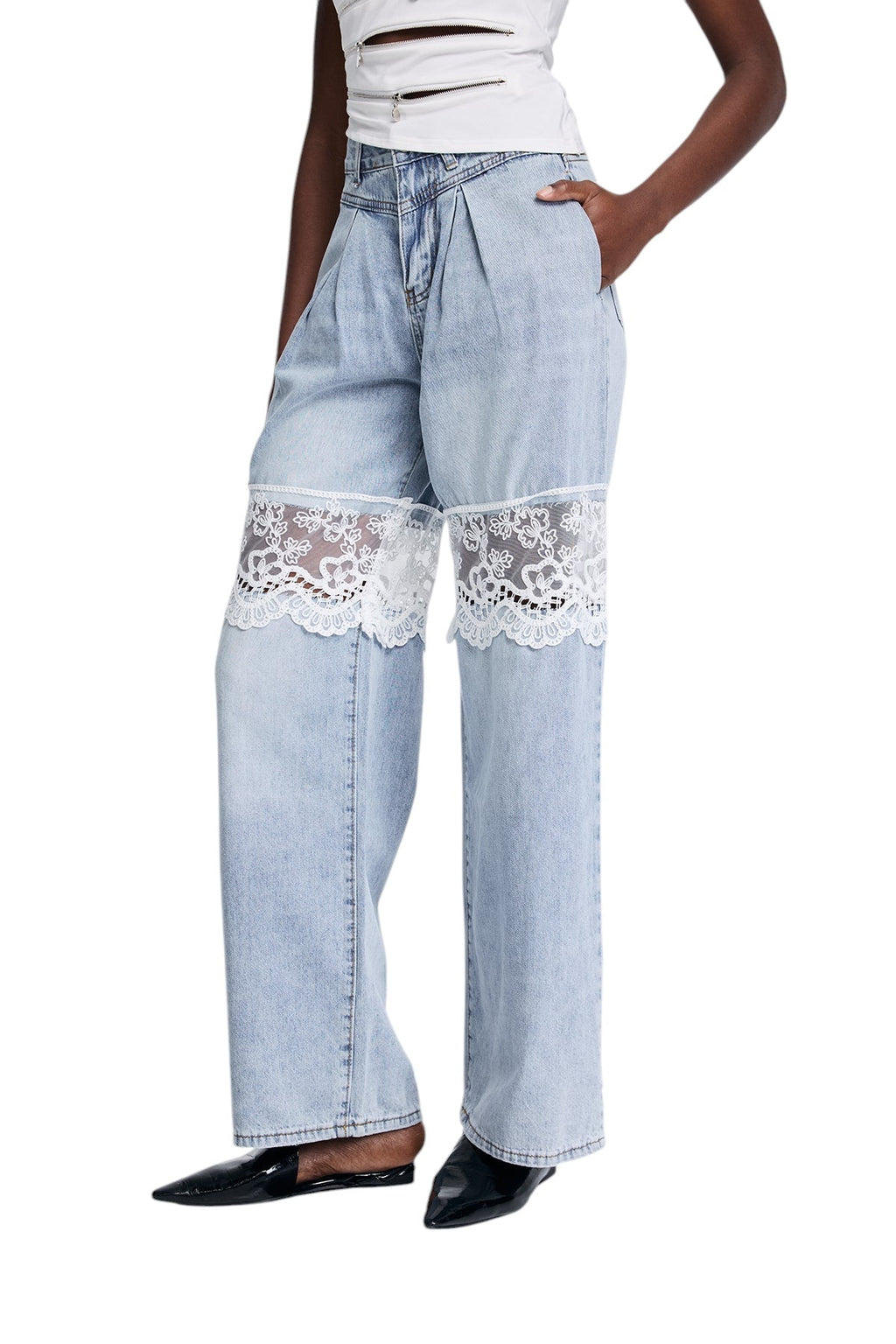 Dantel Detaylı Parçalı Kesik Jean