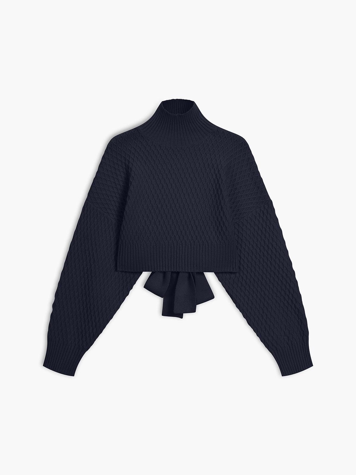 Zarif Dokulu Sırt Detaylı Kazak