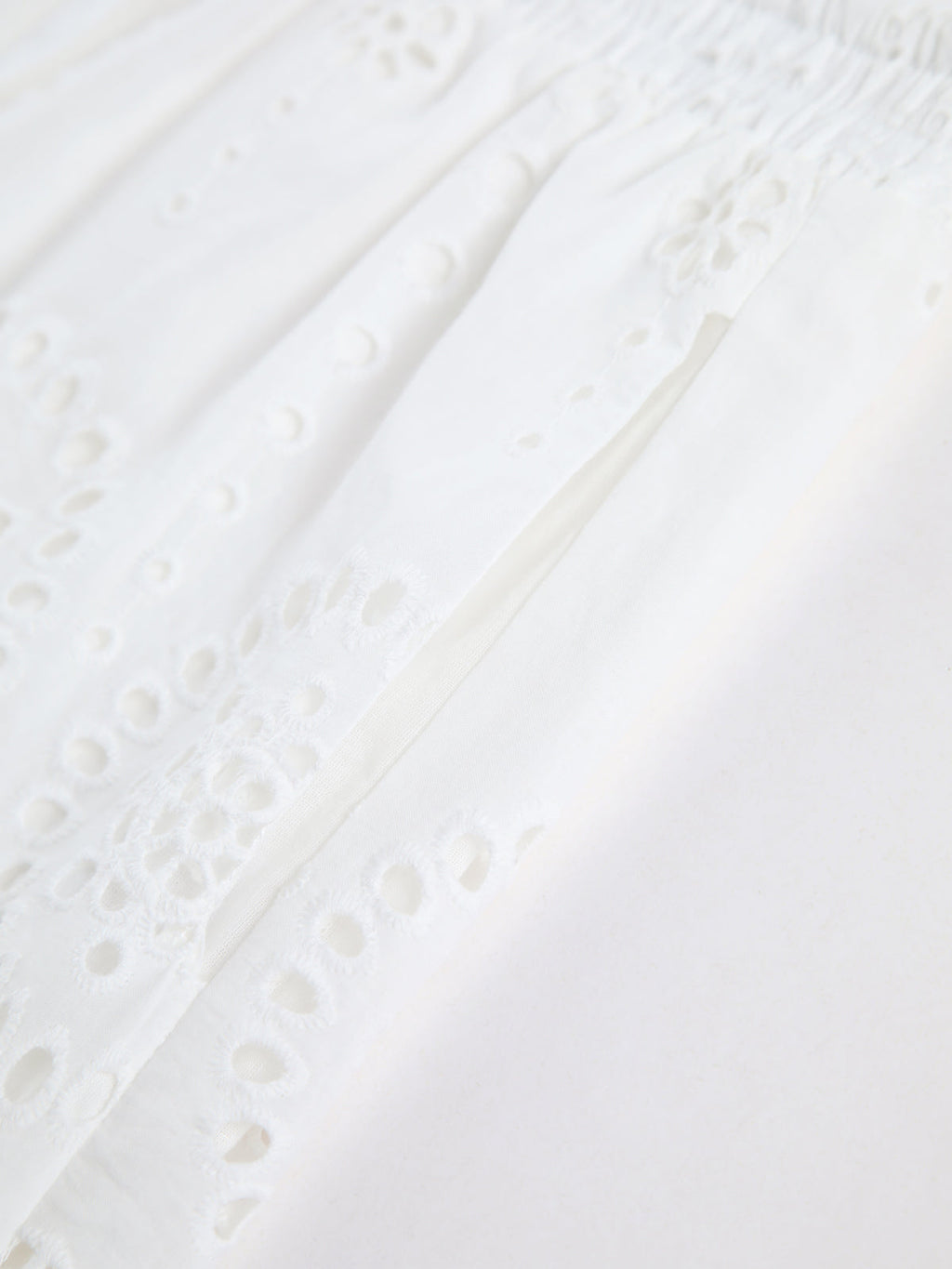 Yüksek Belli Kısa Pamuklu Şort