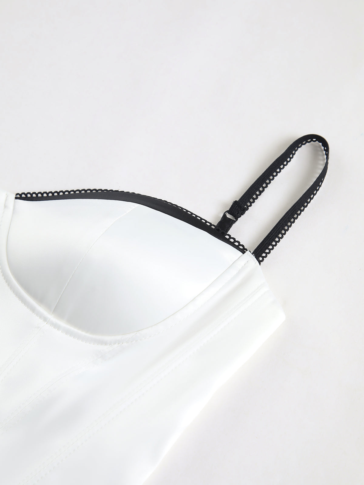 Kontrast Kesimli Korse Üstü