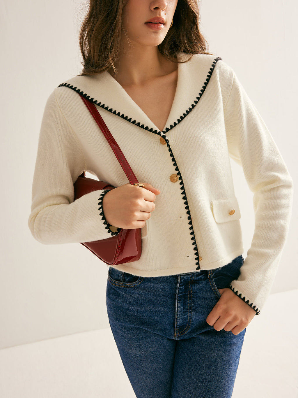 Yelken Yaka Kontrast Uçlu Düğmeli Hırka