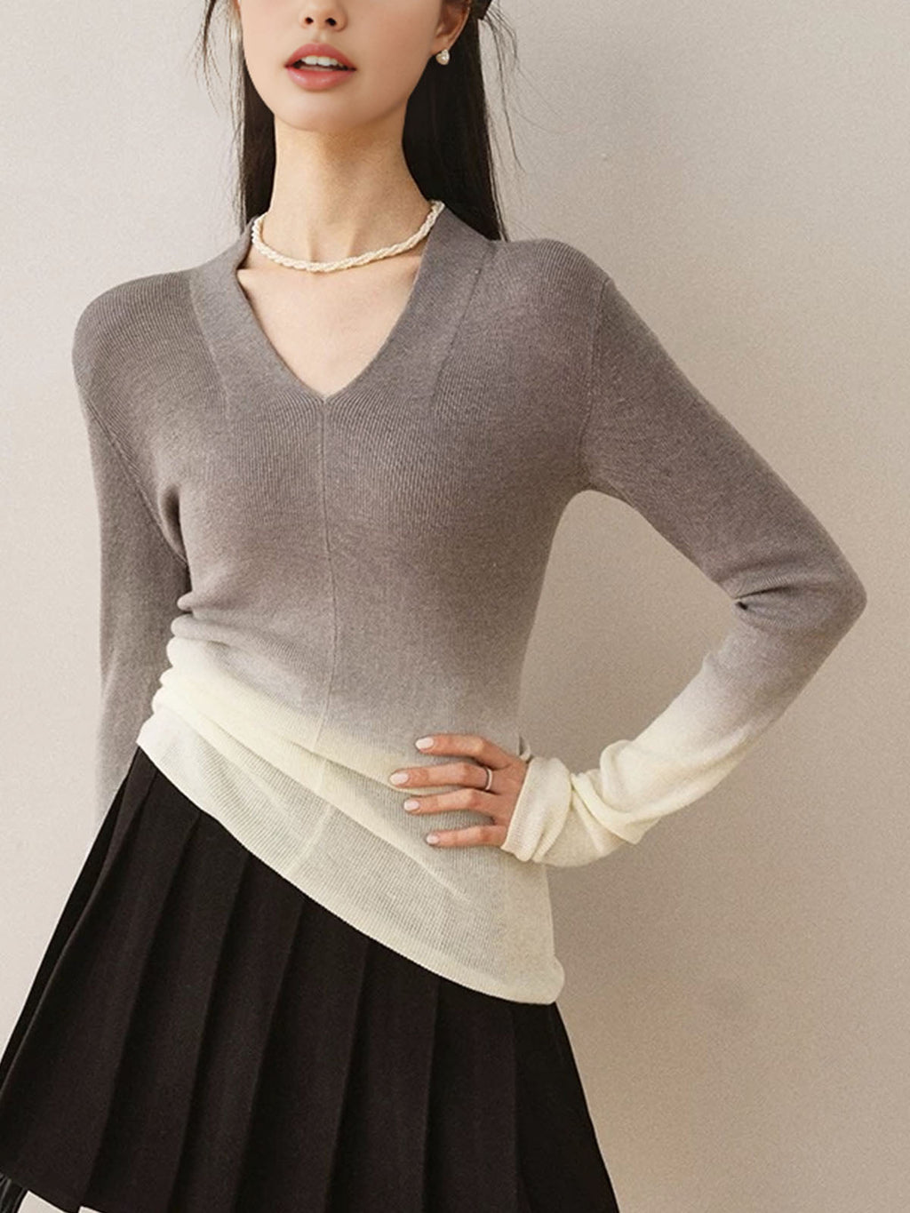 V-Yaka Gradiyen İnce Triko Bluz