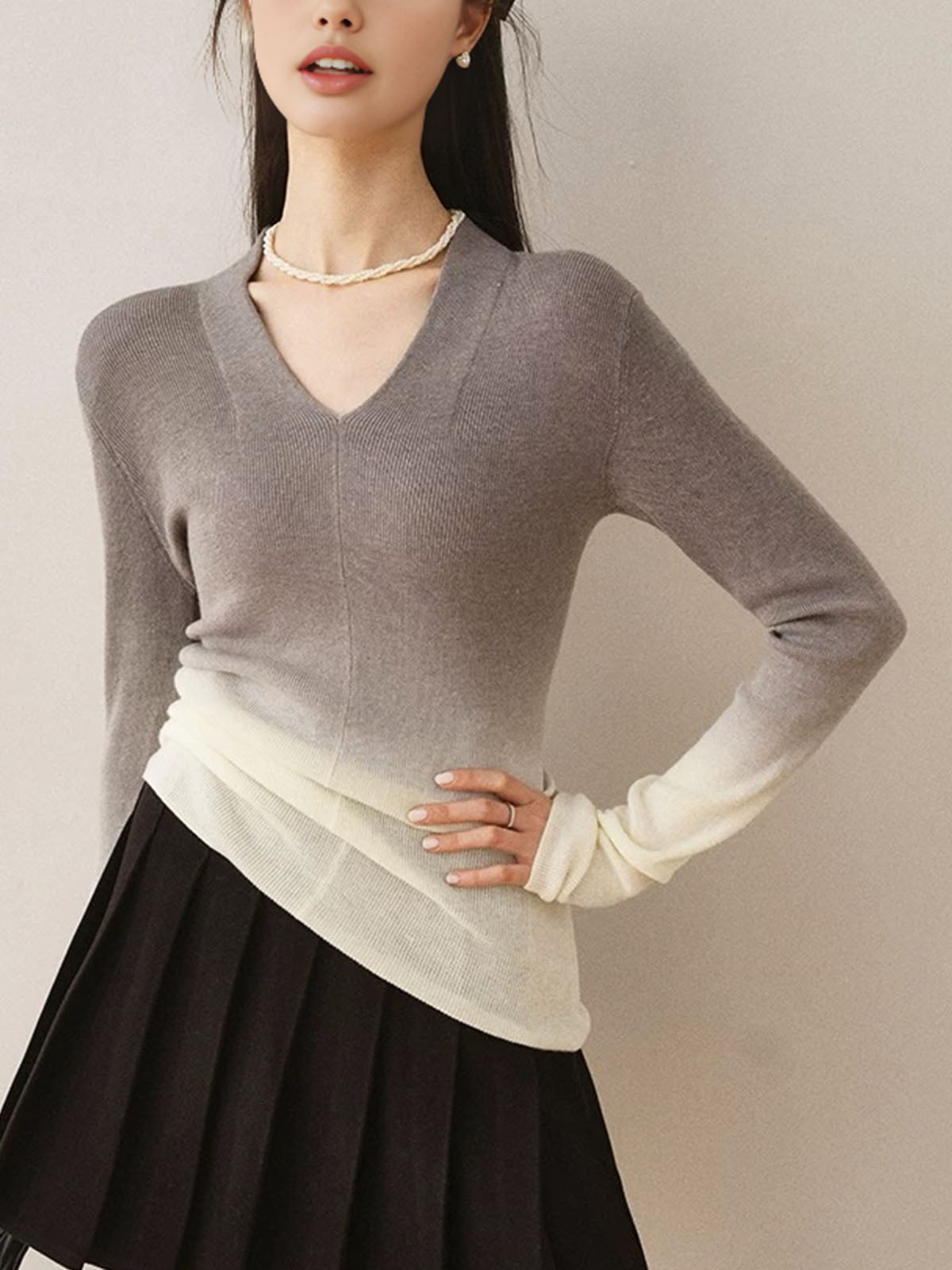 V-Yaka Gradiyen İnce Triko Bluz