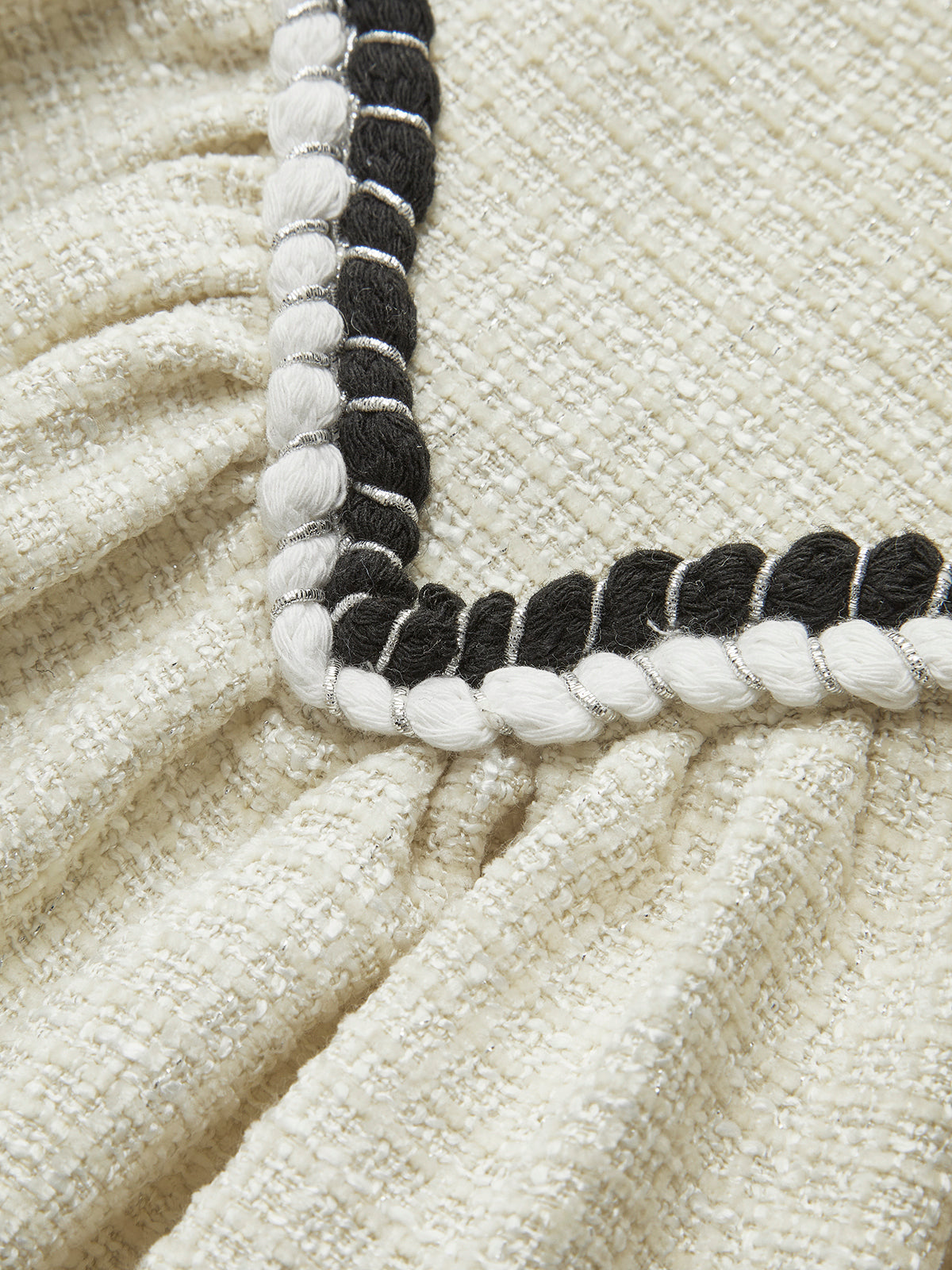 Kontrast Bağlama Detaylı Pliseli Tweed Kısa Elbise