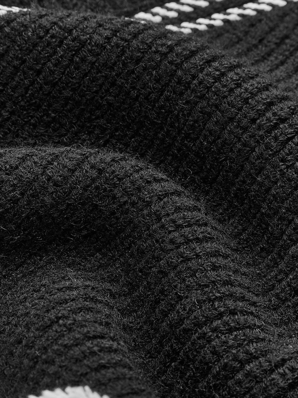 Kontrast Biye Panelli Rahat Hırka