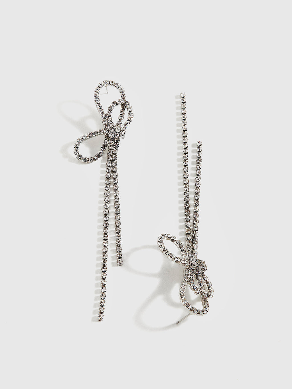 Stras Taşlı Uzun Küpe