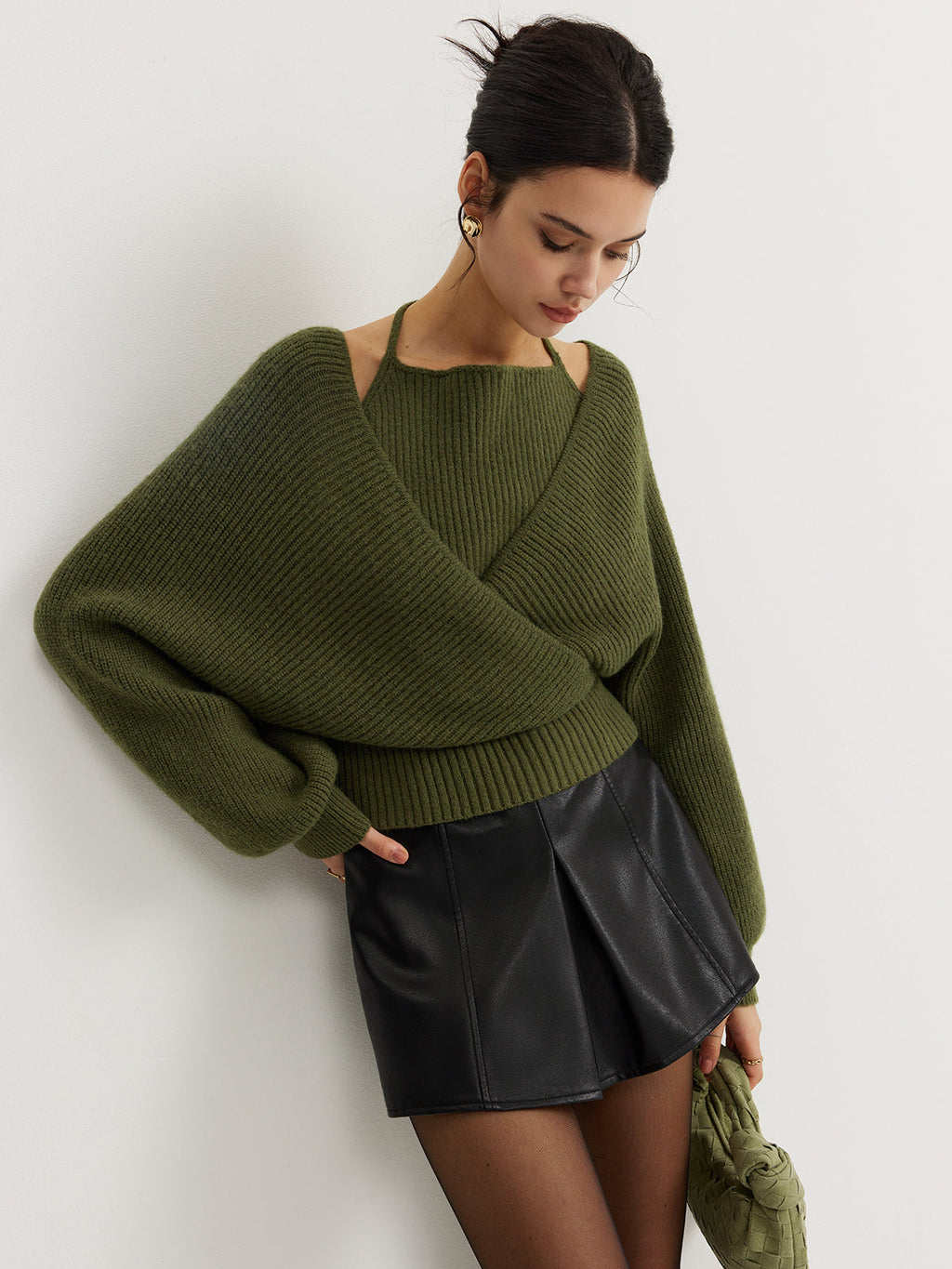 İkili Kullanımlı Halter Yaka Yarasa Kol Triko Üst