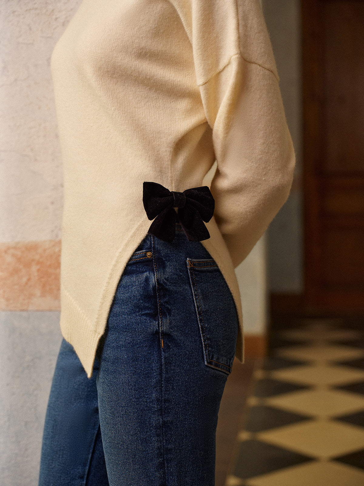 Fiyonk Dekora Yüksek Streç Yırtmaçlı Kazak