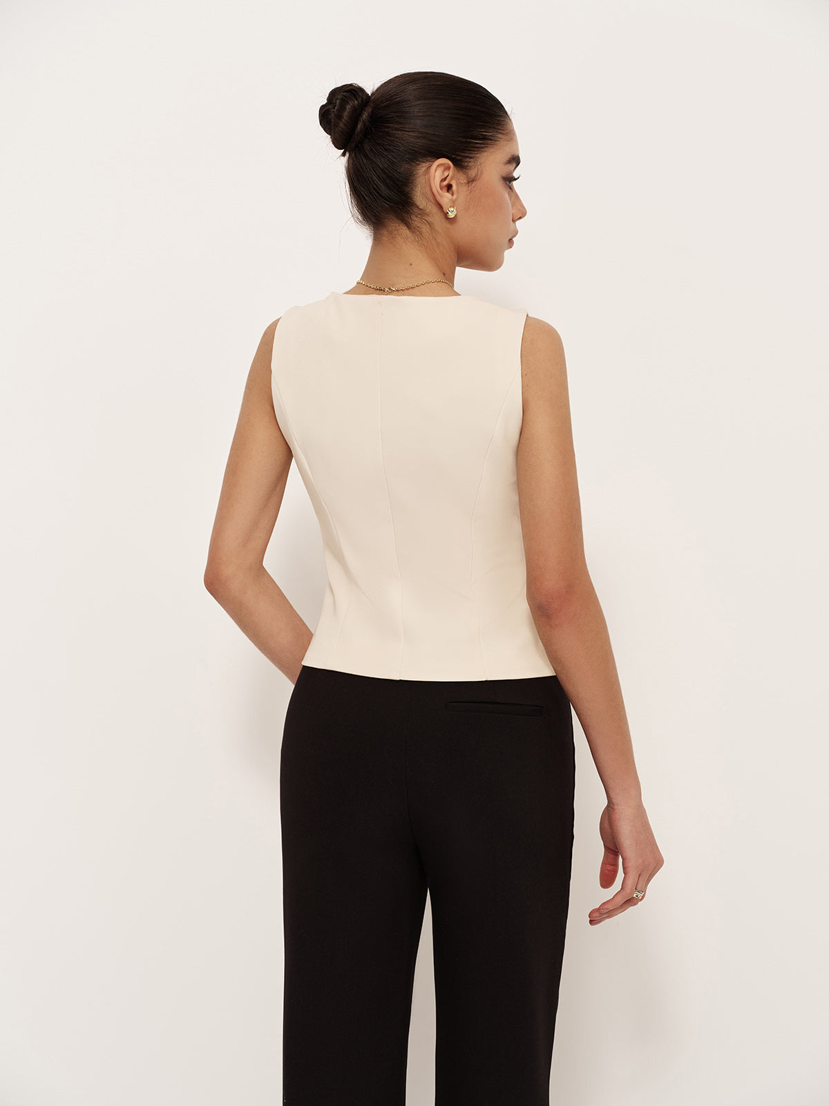 V Yaka Düğmeli Cepli Yelek