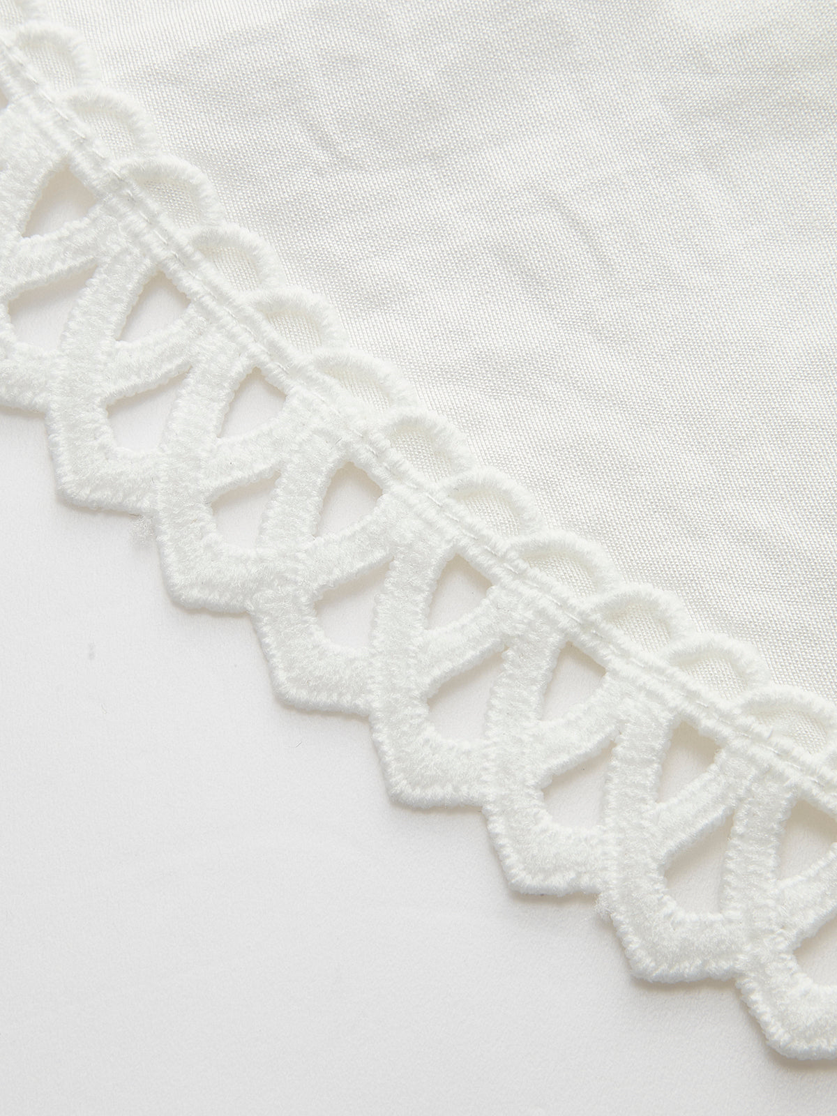 Şirin Dantel Kenarlı Katmanlı Etek