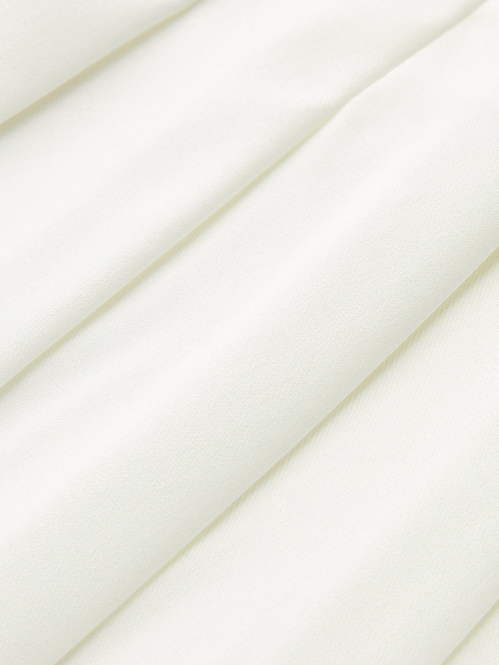 Şık Pileli Orta Bel Etek ile Rahat Tarz