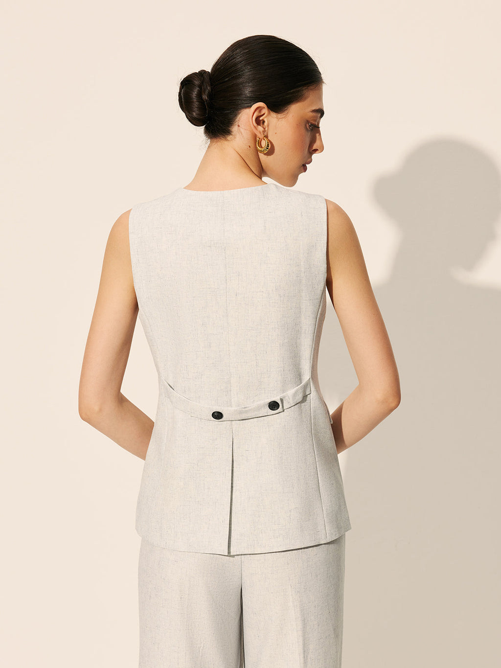 Şık Cepli Kolsuz Vücut Yeleği