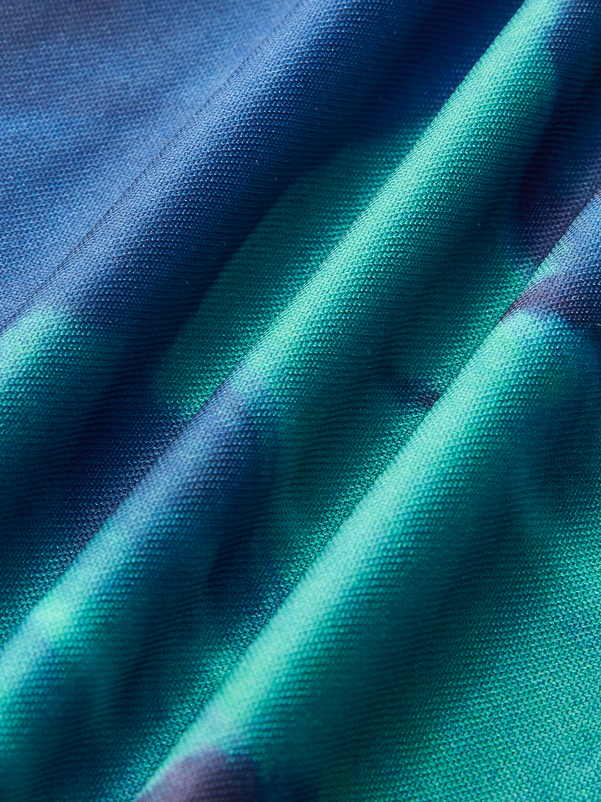 Şık Çapraz Sırt Baskılı Elbise