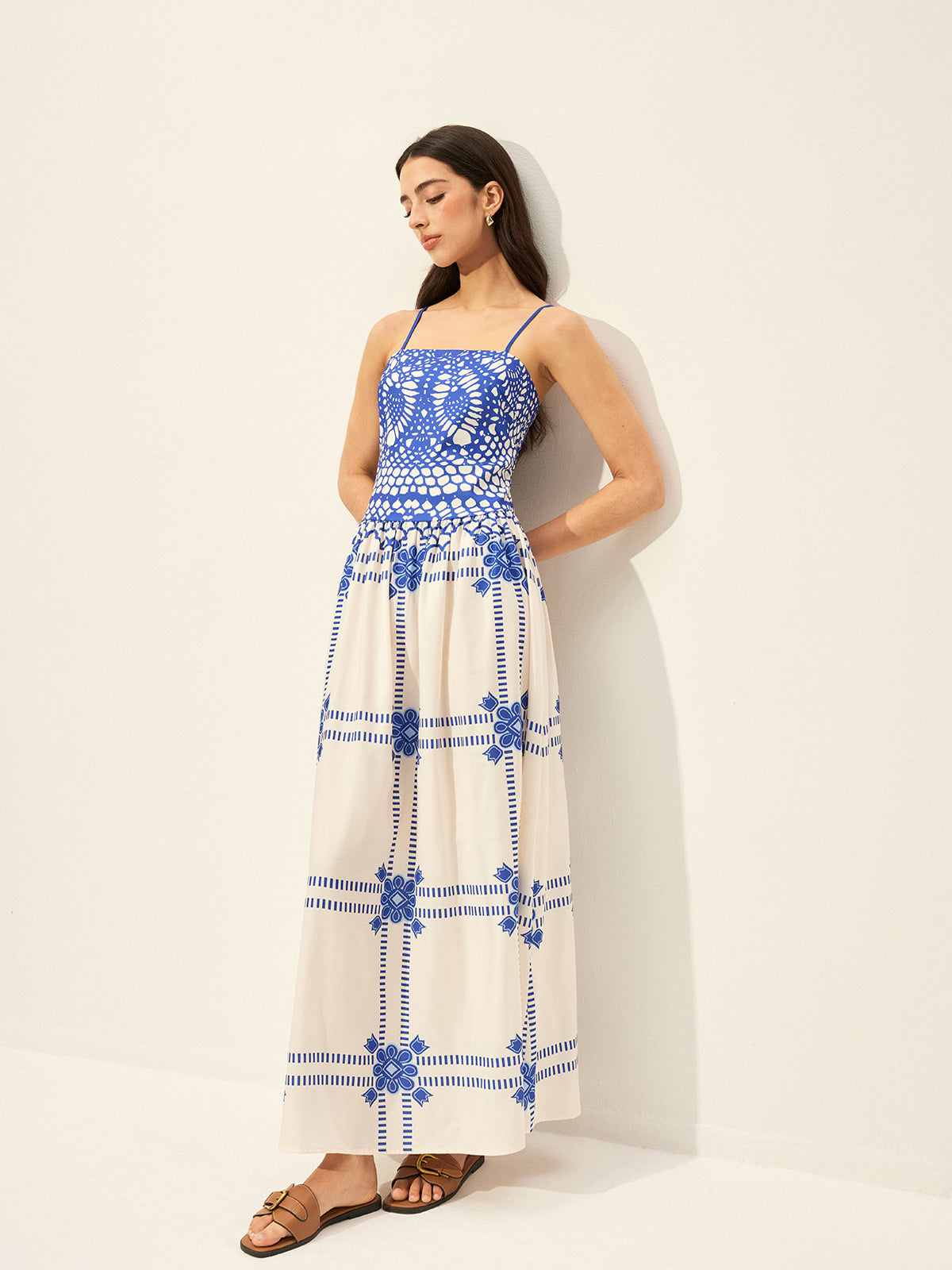 Şık Ayarlanabilir Spagetti Askılı Fermuarlı Elbise, Dikkat Çekici Desenli