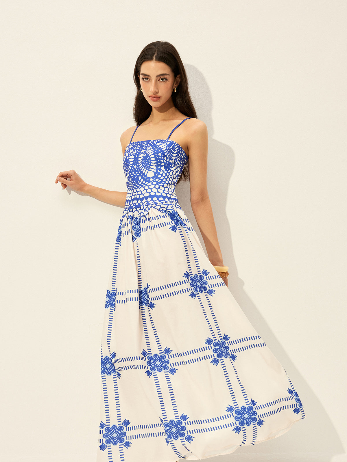 Şık Ayarlanabilir Spagetti Askılı Fermuarlı Elbise, Dikkat Çekici Desenli