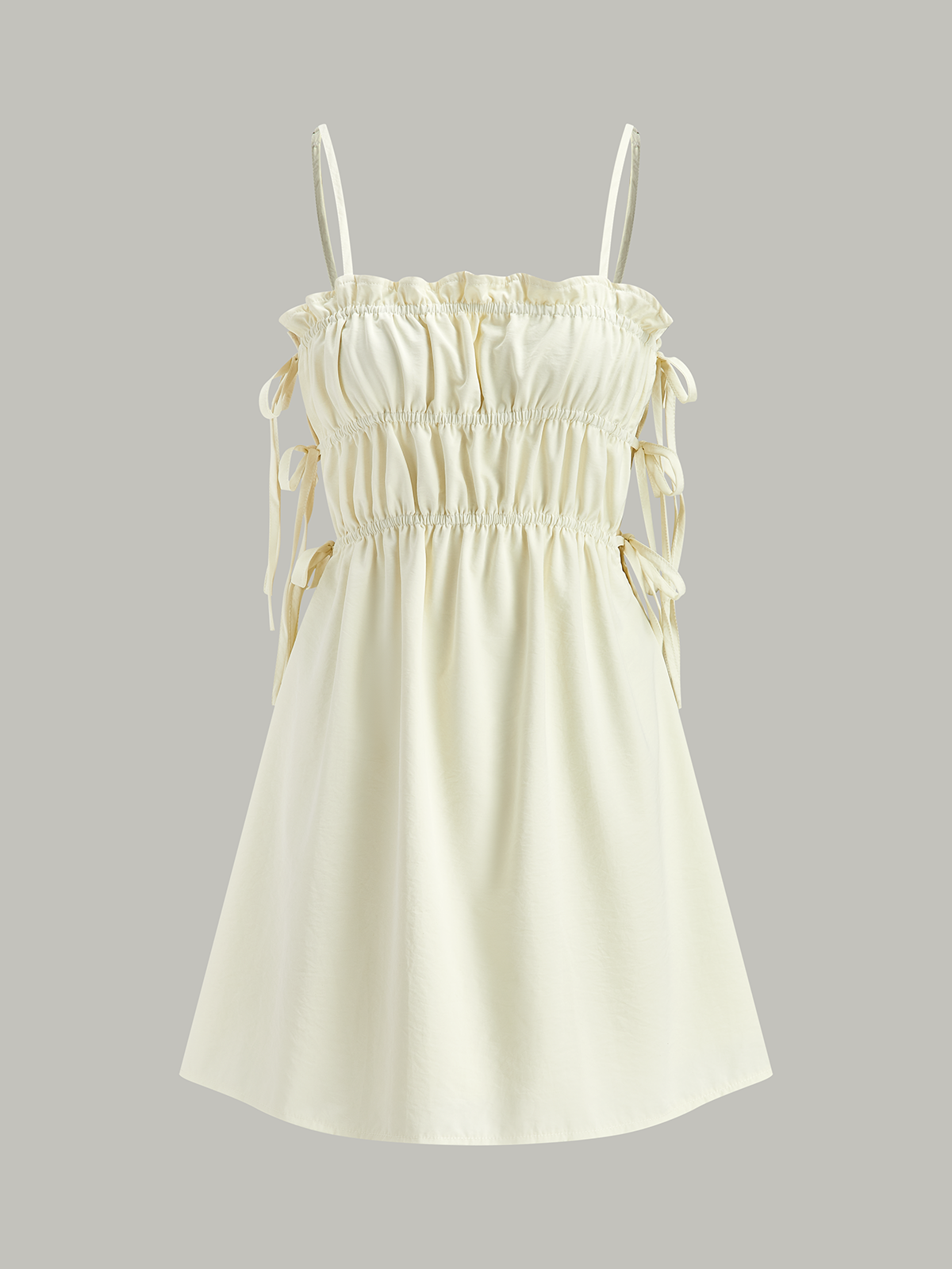 Şık Bağcıklı Bel Elbisesi — Zarif ve Rahat Bir Görünüm İçin