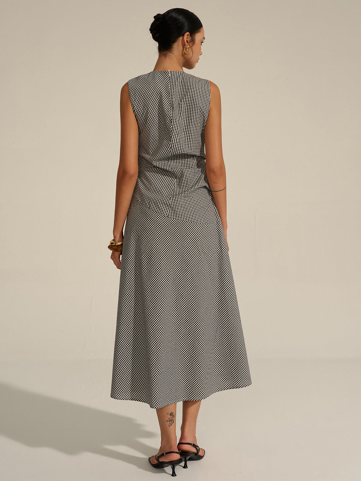 Düz Gömlek Yaka Yırtmaçlı Gingham Midi Elbise