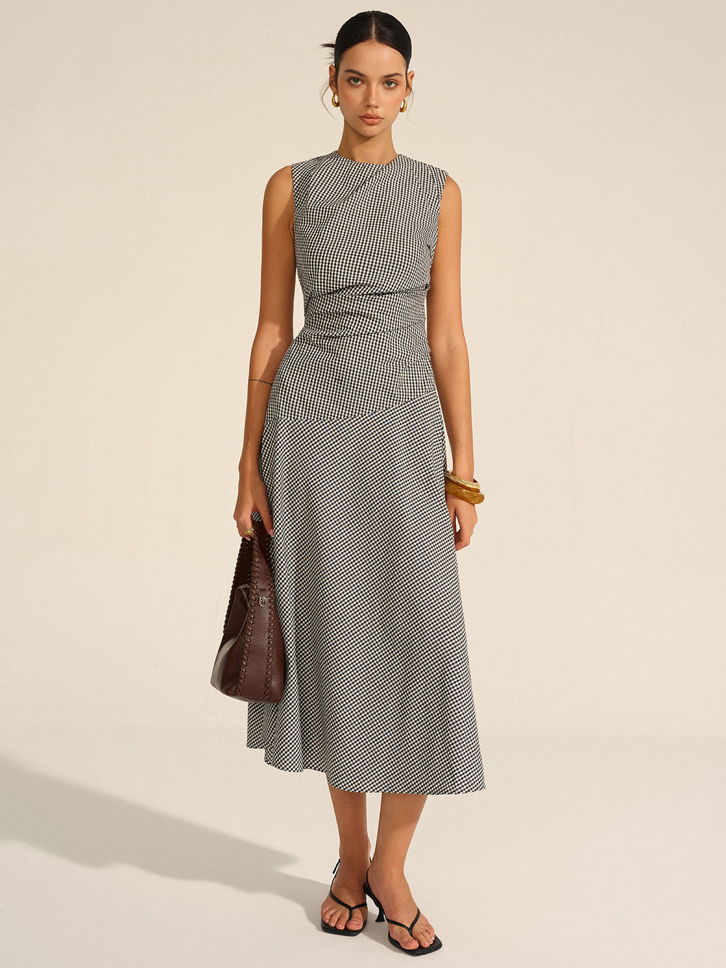 Düz Gömlek Yaka Yırtmaçlı Gingham Midi Elbise