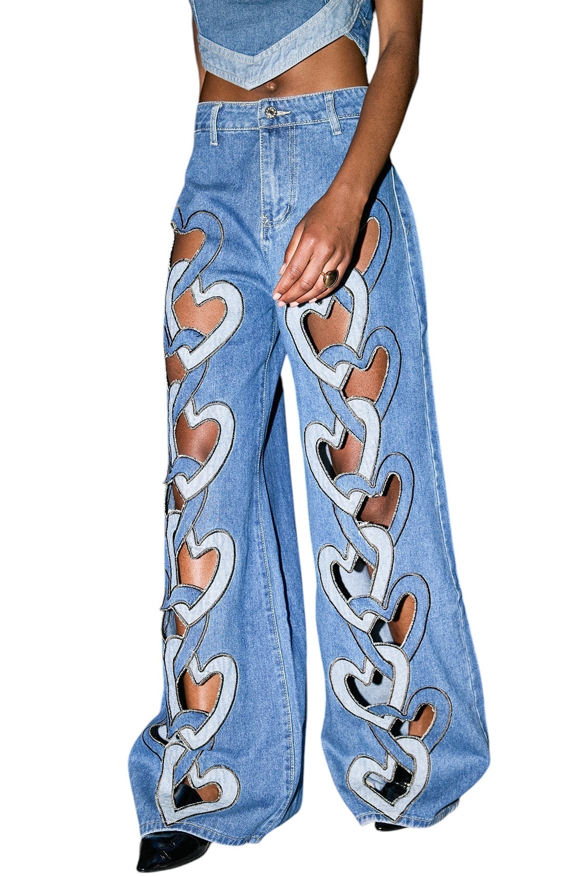 Kesik Detaylı Love Jean