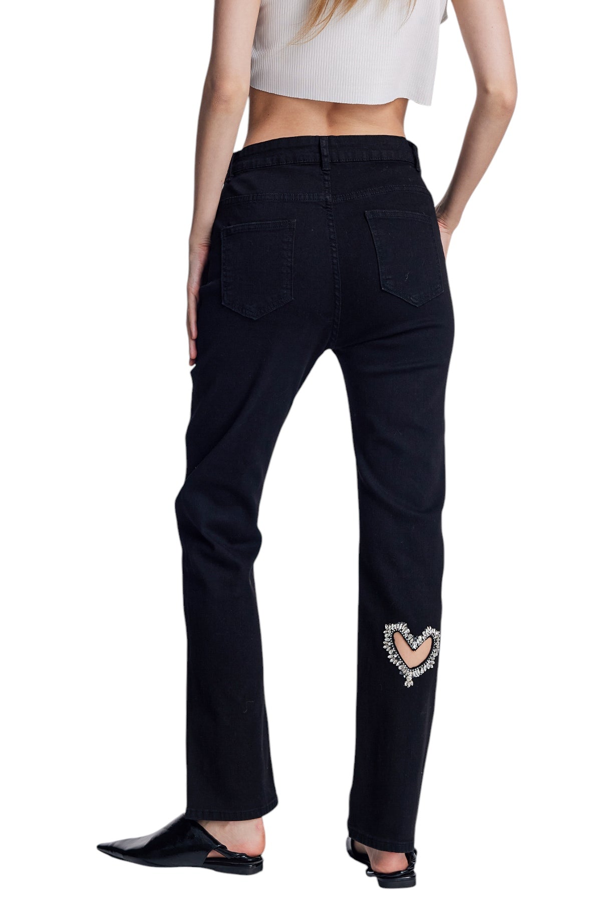 Taş İşlemeli Kesik Detaylı Jean