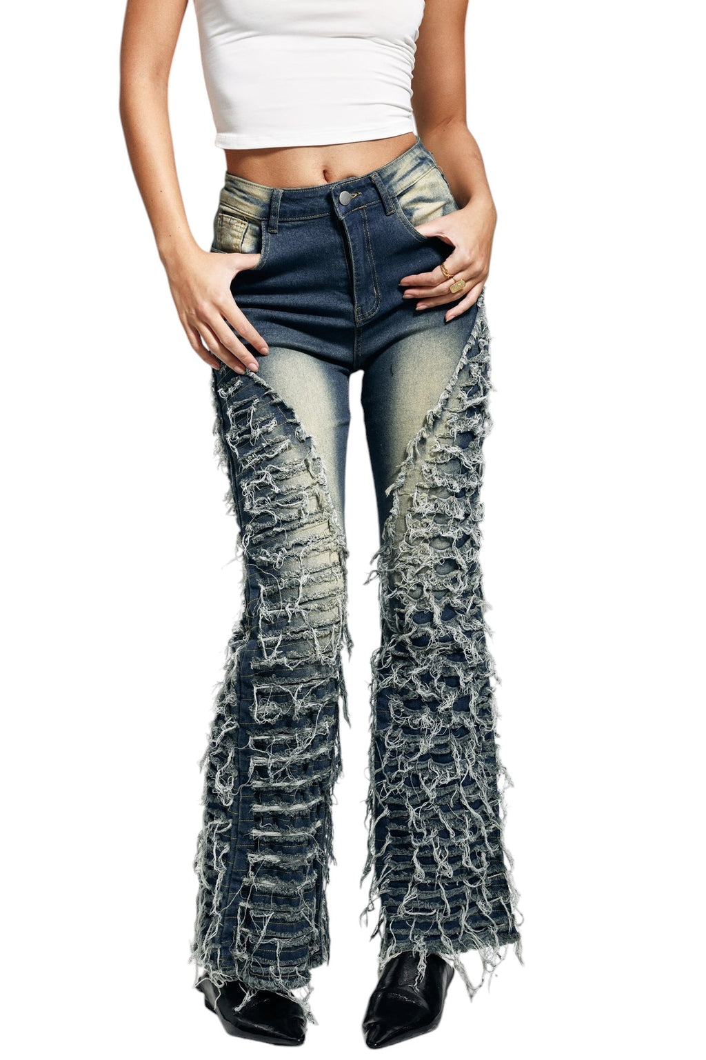 Püskül ve Büzgü Detaylı Jean