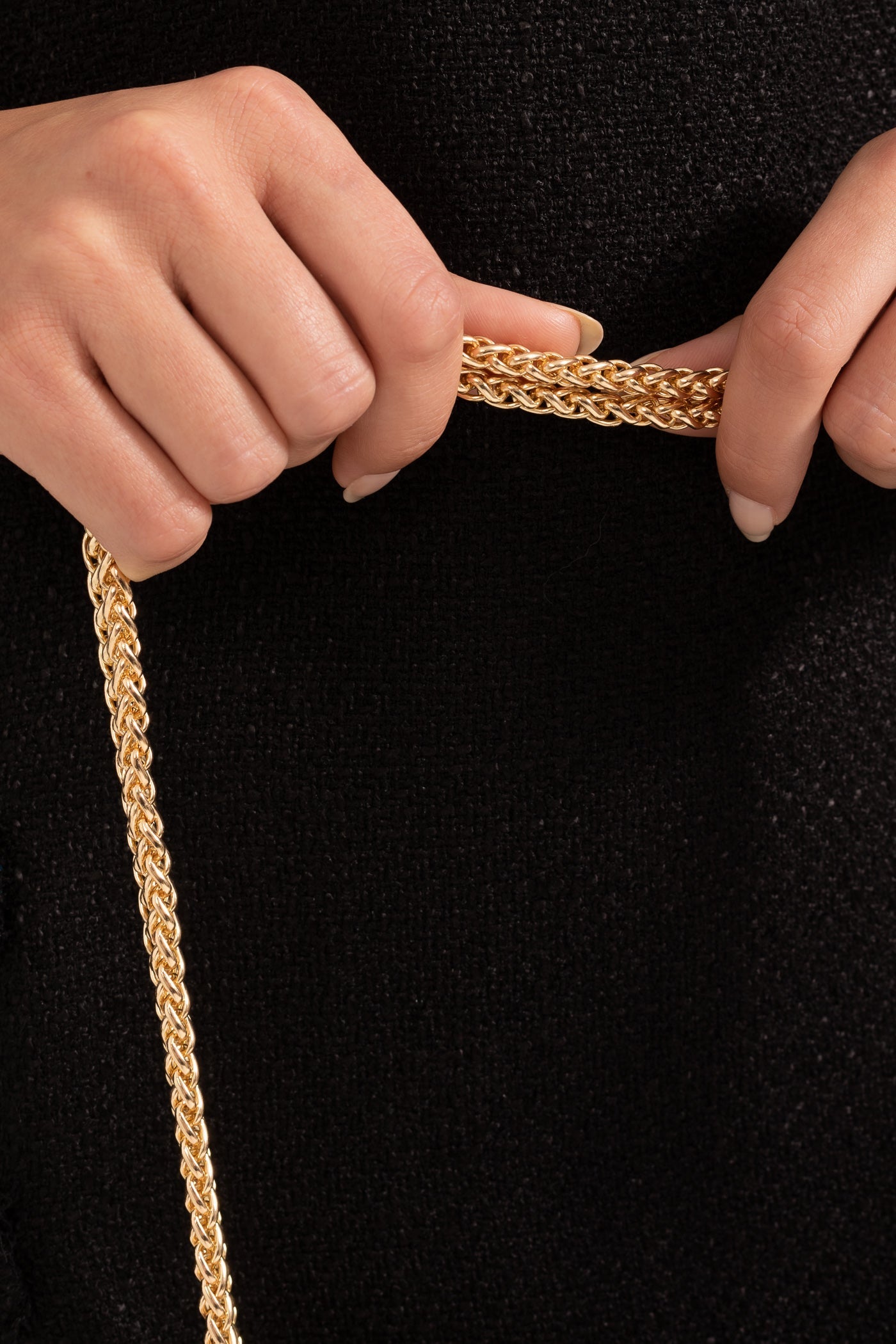 Pırıltılı Elmas Süslemeli Dokuma Çanta